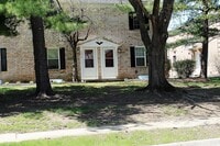 Building Photo - 4829 Dierker Rd