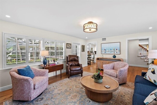 Building Photo - 4705 W San Rafael St