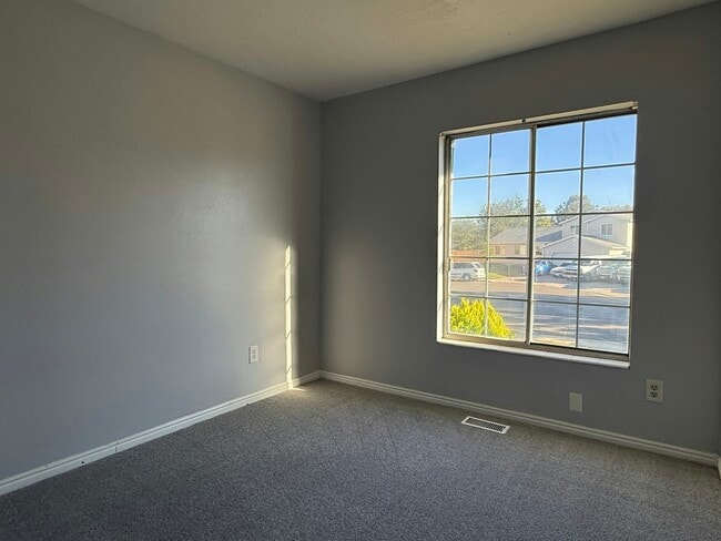 Building Photo - 4072 W 3670 S