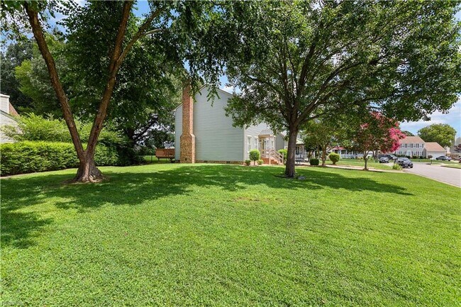 Building Photo - 5120 Eagle Run Rd