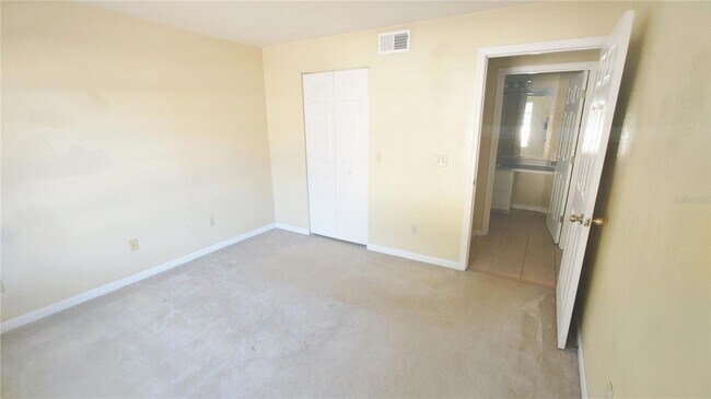 Building Photo - 822 Camargo Way