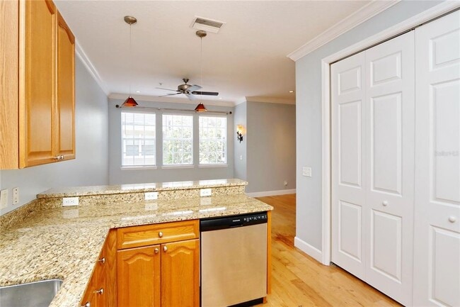 Building Photo - 2611 Espana Ct