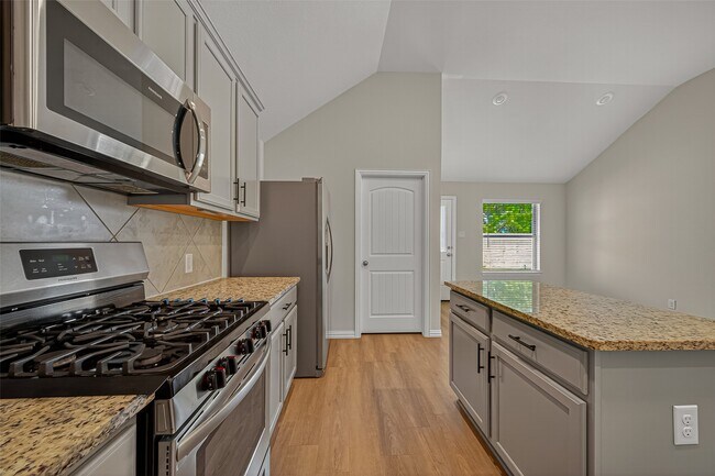 Building Photo - 6238 Milbridge Creek Ln