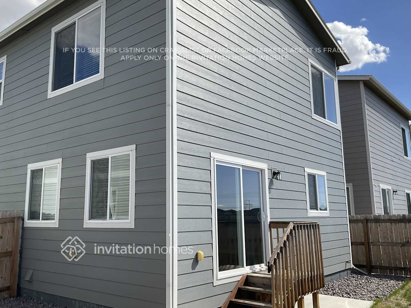 Building Photo - 11207 House Finch Ln