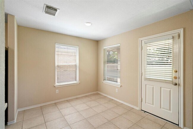 Building Photo - 35 N Star Ridge Cir