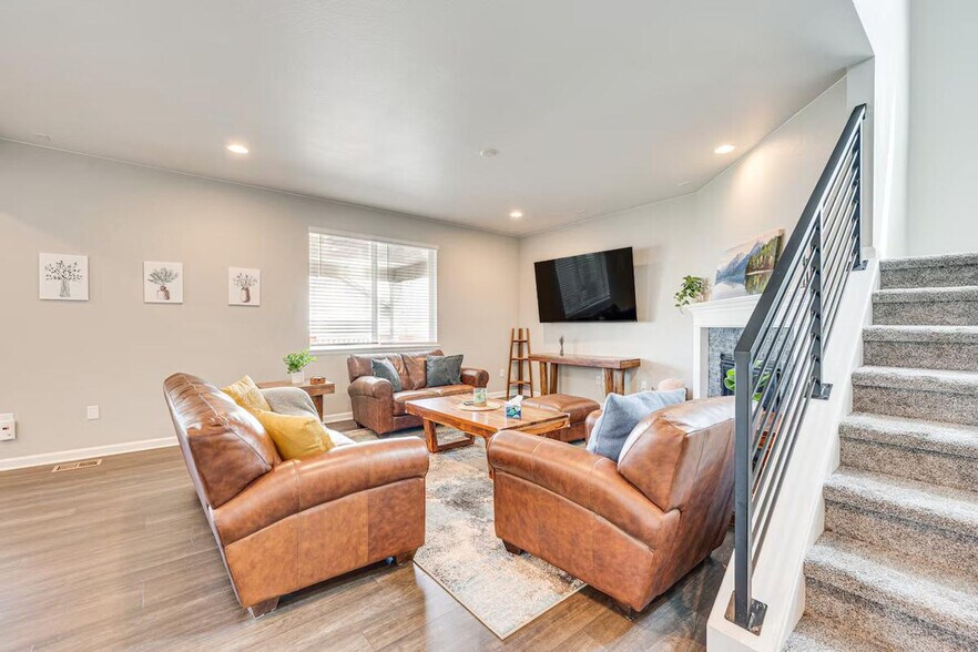 Building Photo - 778 S 10th St