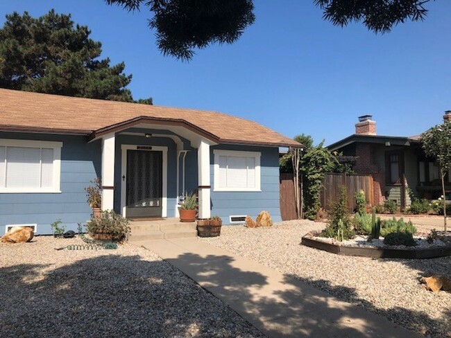 Primary Photo - North Park 2 Bed / 1 Bath House, Backyard ...