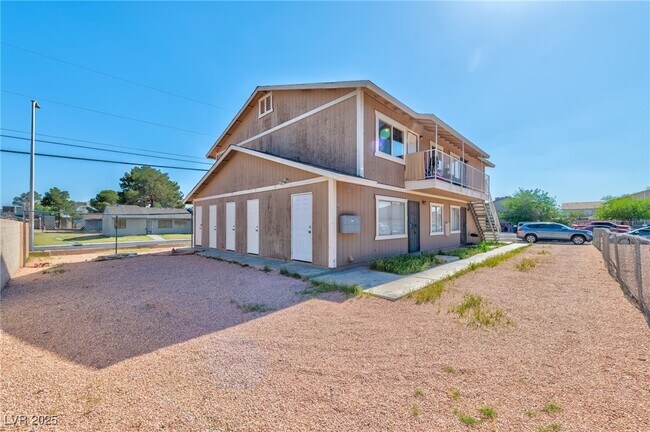 Building Photo - 1810 Bartoli Dr