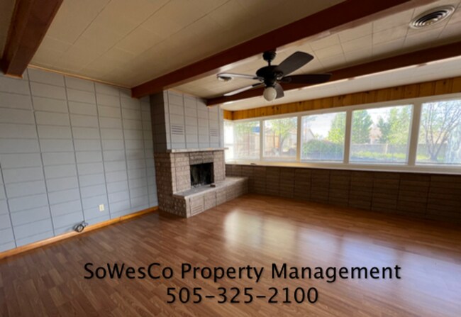 Building Photo - Beautiful Spacious Home with Large Yard & RV Parking