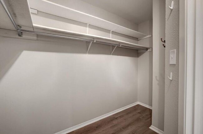 Building Photo - 11428 Bristle Oak Trail