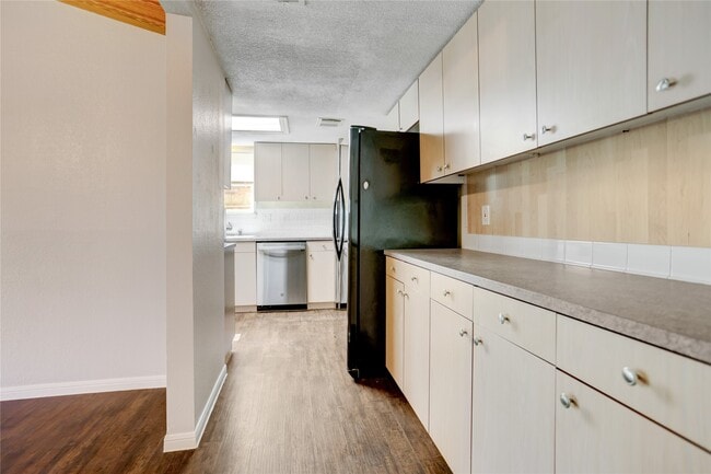 Building Photo - 1811 Cotton Mill Ct