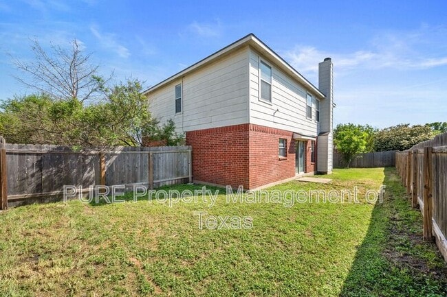 Building Photo - 906 Low Brim Cove