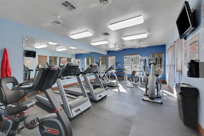 Building Photo - 7255 W Sunset Rd