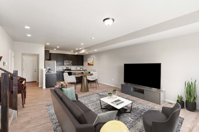 Building Photo - Beautiful 3-bedroom, 3-bathroom townhome located in Lorson Ranch!!