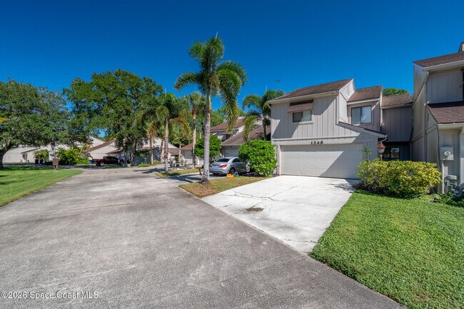 Building Photo - 1248 Admiralty Blvd