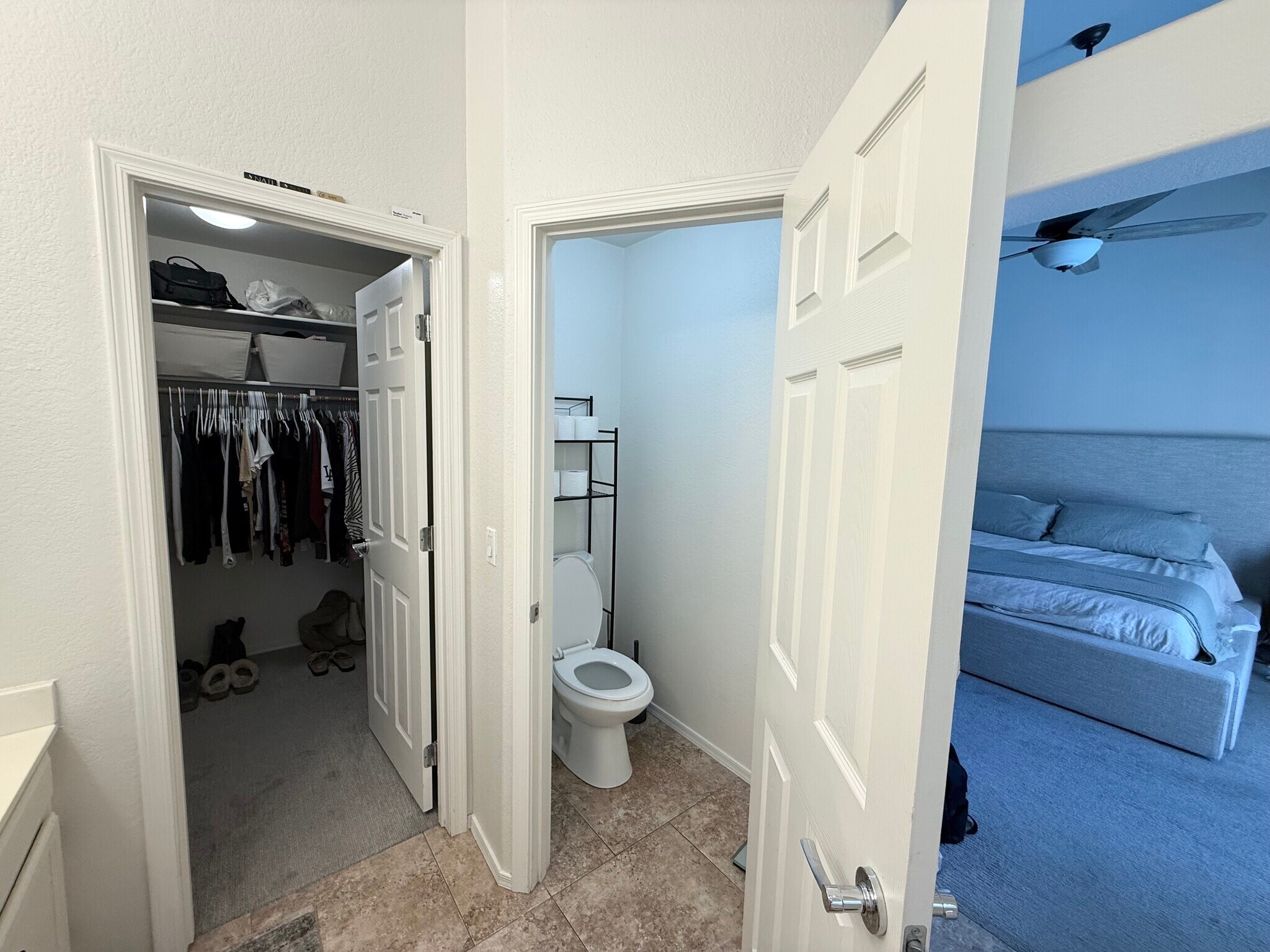 Building Photo - 17040 N 43rd Pl