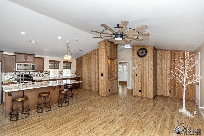 Building Photo - 5584 E 34th Pl