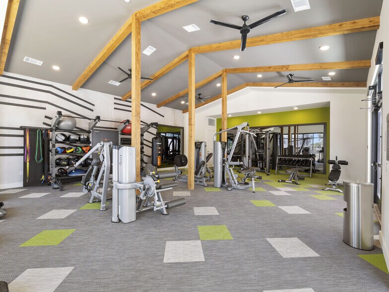 Building Photo - 2090 Raider Way