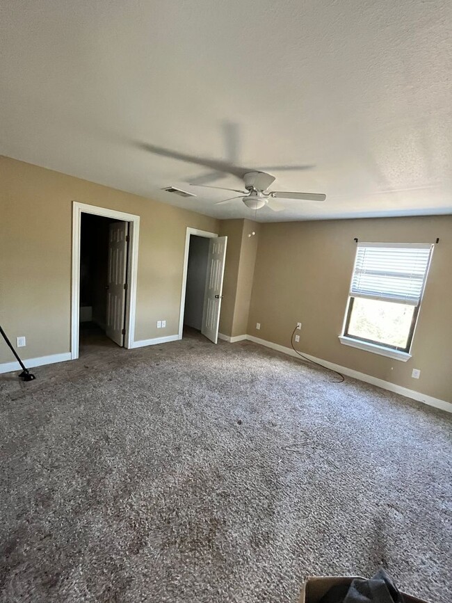 Building Photo - 105 Homonu Ct