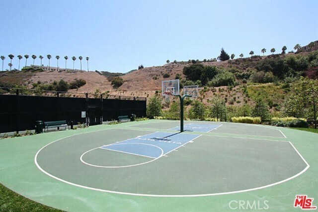 Building Photo - 13044 Pacific Promenade