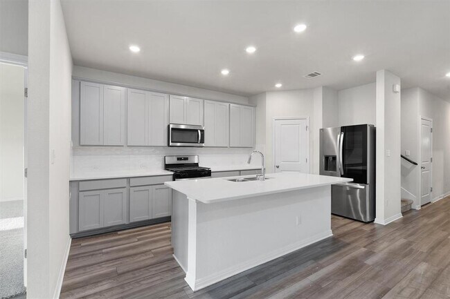 Building Photo - 11800 Copperstone Ave