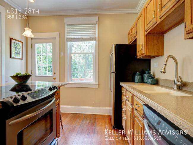 Building Photo - 4315 28th-