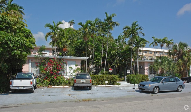 Primary Photo - Florida Shores Apartments