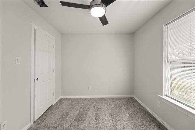 Building Photo - 517 S Vaden St