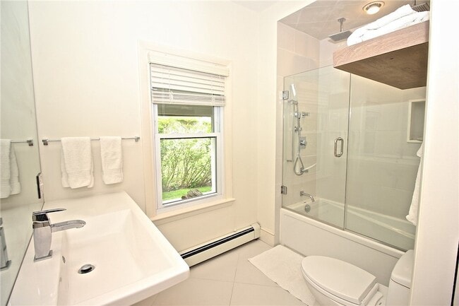 Building Photo - 215 Coggeshall Ave