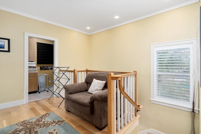 Building Photo - 1205 Gulf Way