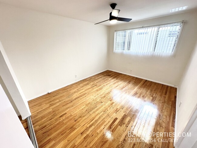 Building Photo - Updated Charming 1Bedroom 1Bathroom In Pri...