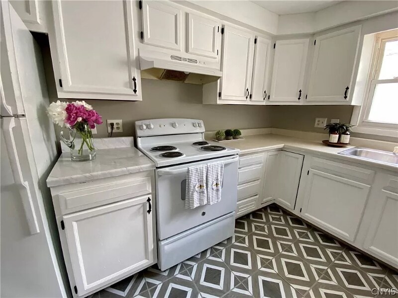 Building Photo - 406 Hanover Ave