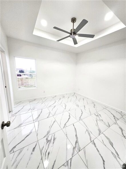 Building Photo - 3201 Magdalena St