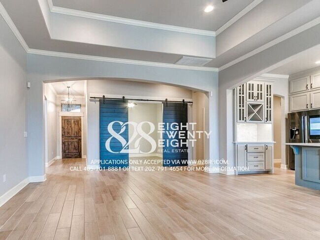 Building Photo - ABSOLUTELY STUNNING 4 BD/3 BATH HOME IN WI...