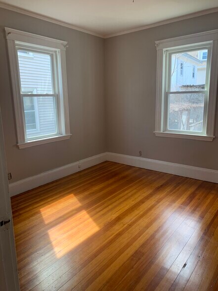 Building Photo - 60 Prentiss St