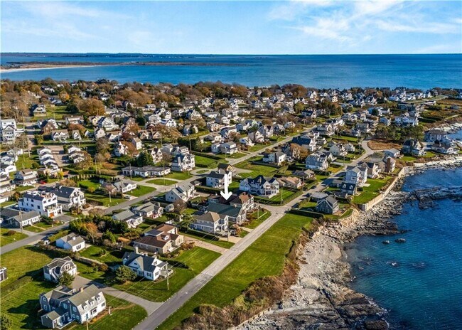 Building Photo - 112 Esplanade