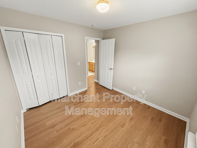 Building Photo - 776 Waterbrook Ln