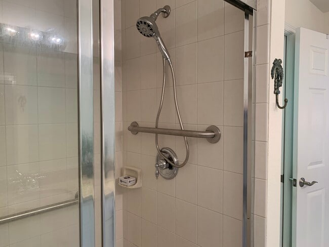 Building Photo - 101 Natures Way