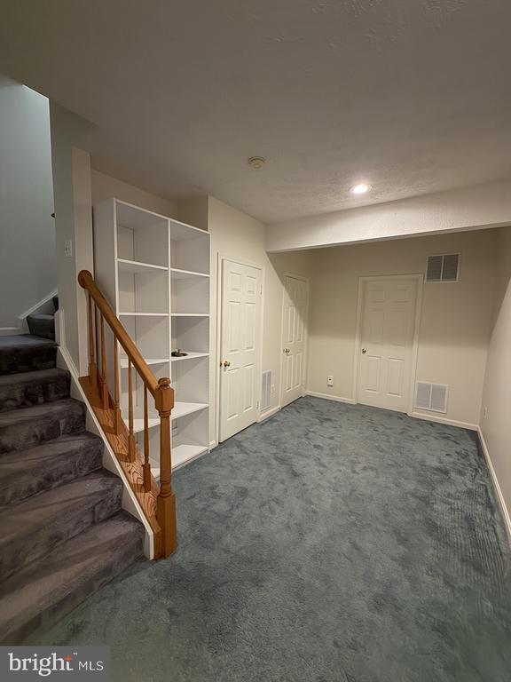 Building Photo - 1081 Smartts Ln NE