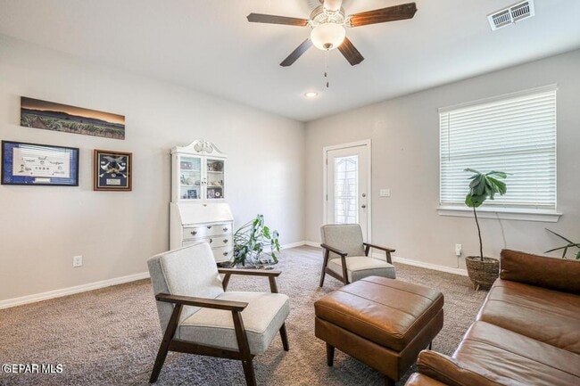Building Photo - 4812 Marisabel Azcarate St