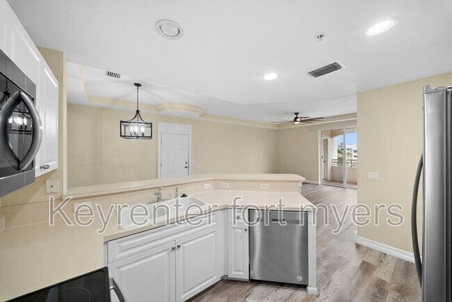 Building Photo - 3940 Pomodoro Cir