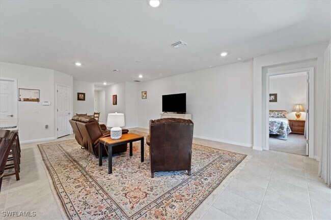 Building Photo - 4596 Lamaida Ln