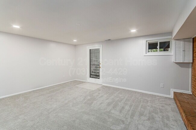 Building Photo - 3316 Ardley Ct