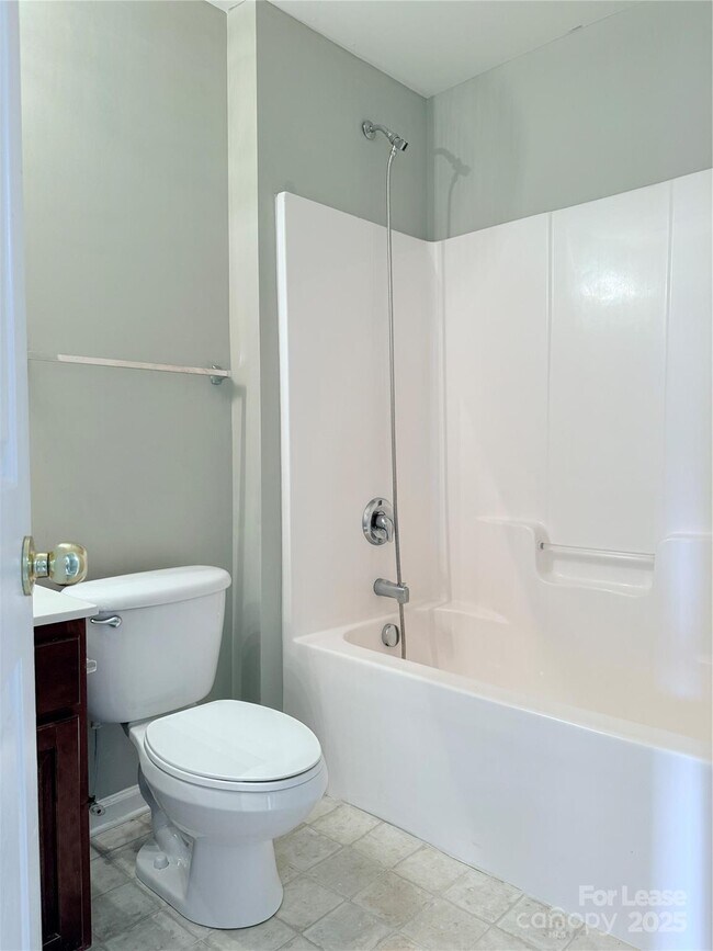 Building Photo - 4917 Sunburst Ln