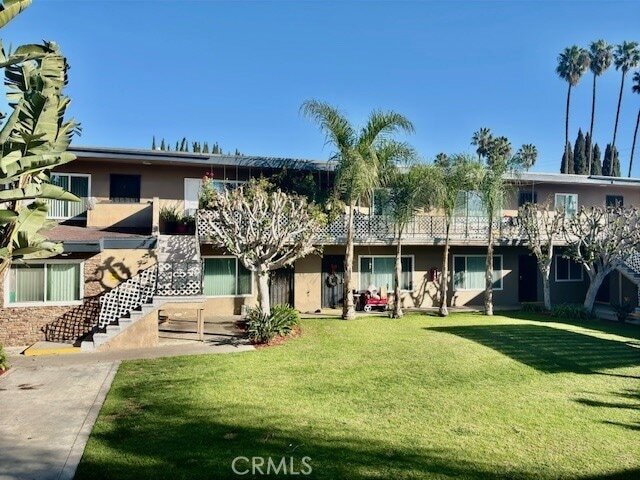 Building Photo - 1820 W Sallie Ln