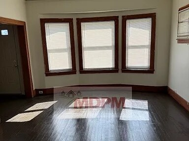 Building Photo - 5036 Dailey Ave
