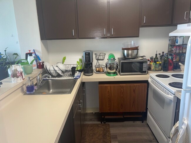 Kitchen - 98-410 Koauka Loop