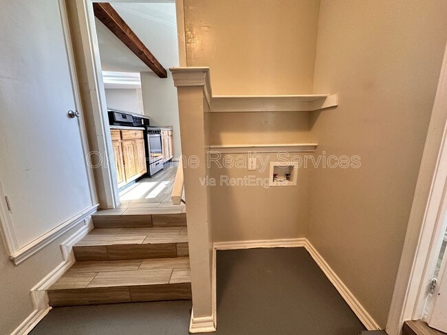 Building Photo - 312 Bolton Pl