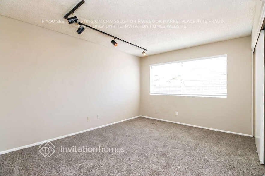 Building Photo - 6627 S 44th St