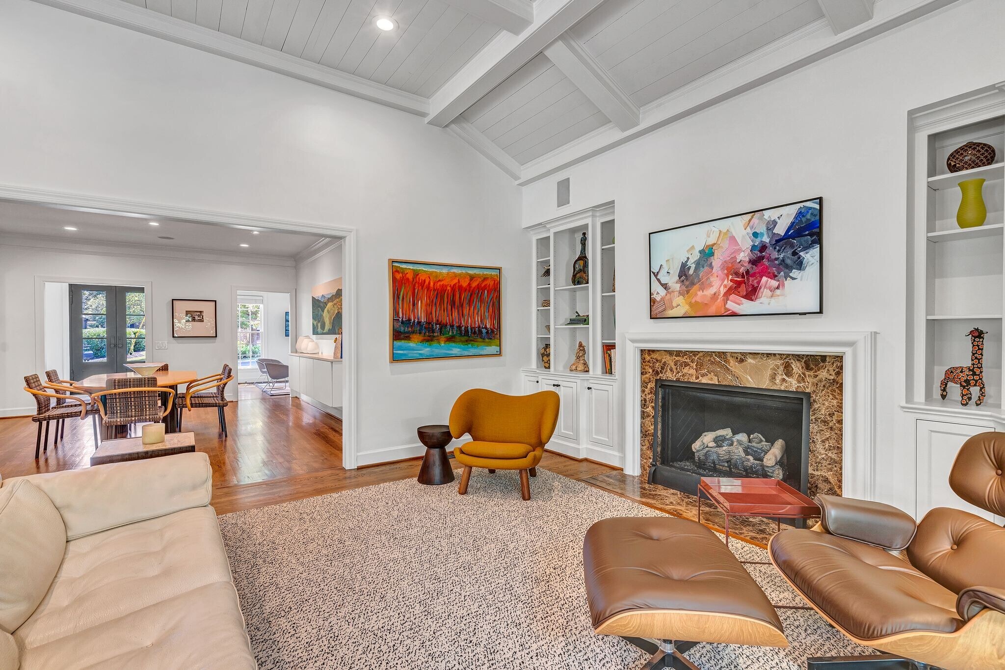 Building Photo - 204 Longwood Ct